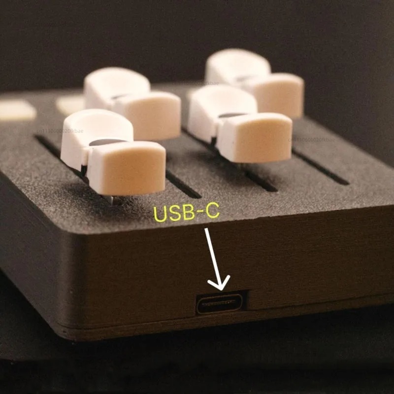 EM-PO2 MIDIコントローラー用 – 4つのフェーダー - Audio Music Production のレビューと価格